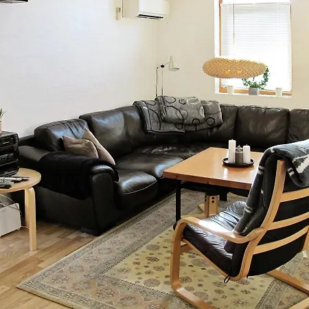Three-bedroom Holiday In Vaeggerlose 26 Feriehus Bøtø By